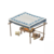 Mesa comprida com toalha de mesa